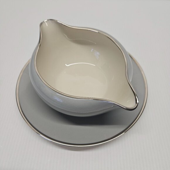 Vtg Flintridge China Brookmere (Rim) Gray Platinum Trim Gravy Sauce Boat - Picture 1 of 5